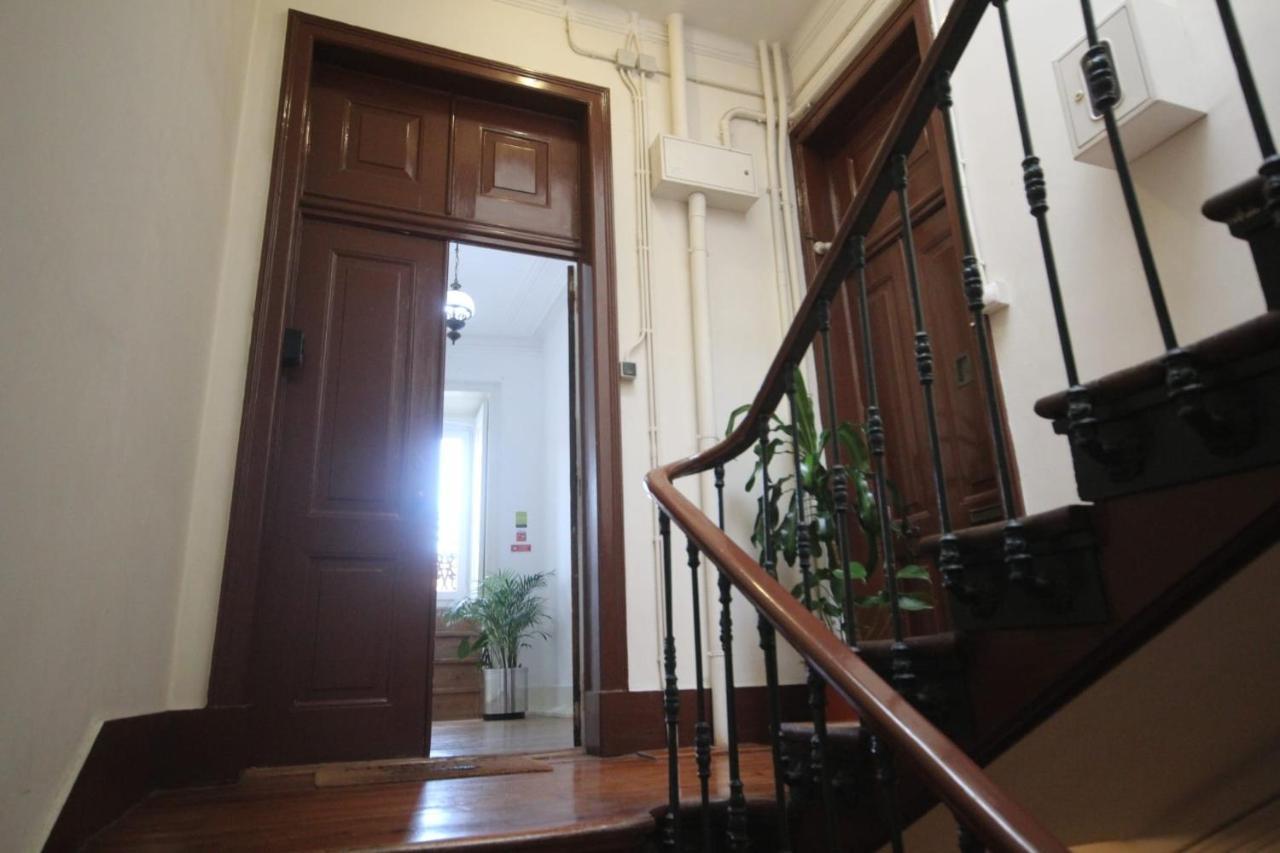 Romantic Chiado 7 -Private Small Single Room With No Outside Window Lissabon Buitenkant foto